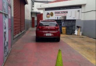 Renta de bodega en la Zona 9 de Guatemala - Miniatura 4
