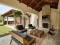 Se vende una espectacular casa ubicada en San Pedro El Alto, a tan solo 5 minutos del centro de Antigua Guatemala. Cuenta con una construcción de 527 metros cuadrados, ofreciendo un amplio espacio para disfrutar en familia. Se vende una espectacular casa ubicada en San Pedro El Alto, a tan solo 5 minutos del centro de Antigua Guatemala. Cuenta con una construcción de 527 metros cuadrados, ofreciendo un amplio espacio para disfrutar en familia.
