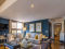 Elegante apartamento de 174 m2 de construcción, ubicado en el Edificio Rever, en Zona 10, con 2 habitaciones, 2 baños y 2 puestos de estacionamiento. Elegante apartamento de 174 m2 de construcción, ubicado en el Edificio Rever, en Zona 10, con 2 habitaciones, 2 baños y 2 puestos de estacionamiento.