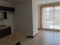 Moderno apartamento en venta, de 45 m2, ubicado en excelente Edificio de Zona 7, con salón social y pérgola, áreas verdes, parque infantil, área de parrilleras, gimnasio y pet friendly.