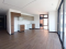 Amplio y espacioso apartamento en venta, de 106 m2, ubicado en prestigioso sector de Zona 10, con piscina, gimnasio, área de softplay para niños, sky lounge, zona de estar adicional, parrilleras, mesas al aire libre, fire pits y más.