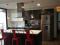 Atractivo y hermoso apartamento en venta, en el corazón de la zona 10, tiene 85 m2 habitables, totalmente amueblado y equipado, cuenta con Business Office salón social y parqueo de visitas.